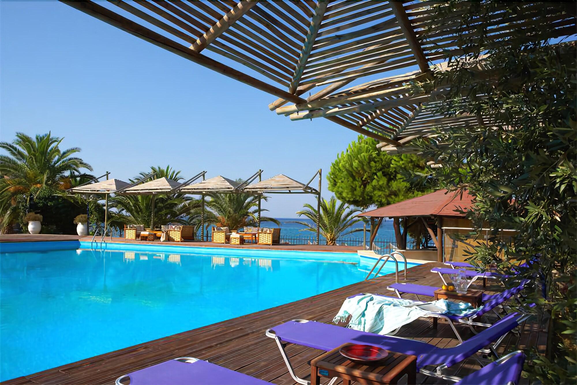 Kamari Beach Hotel Potos Exterior photo