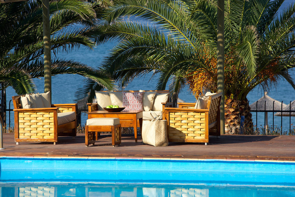 Kamari Beach Hotel Potos Exterior photo